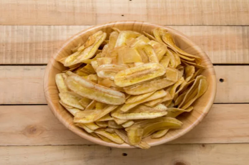 Banana Chips Com Calda Doce, Fácil e Simples